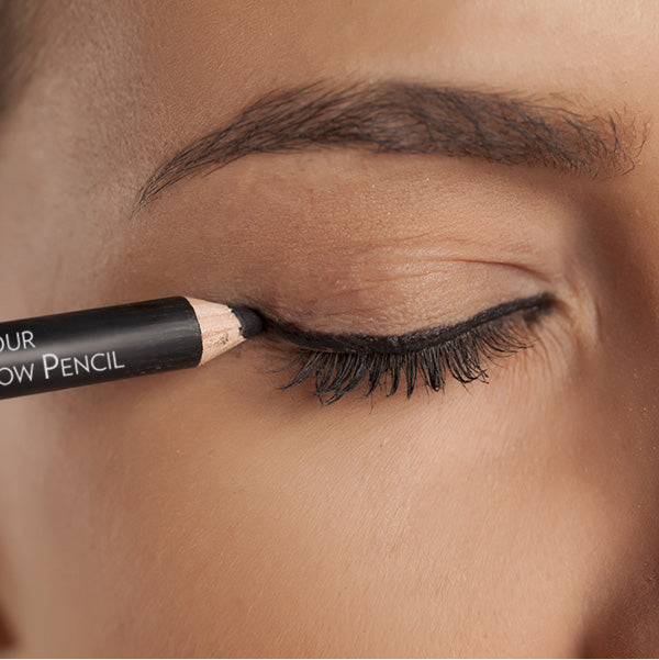 Masterclass: How to Apply Eyeliner Perfectly